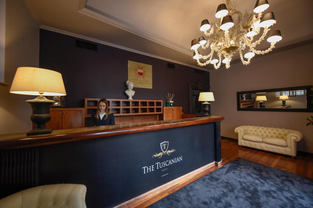 The Tuscanian Hotel Lukka Zewnętrze zdjęcie